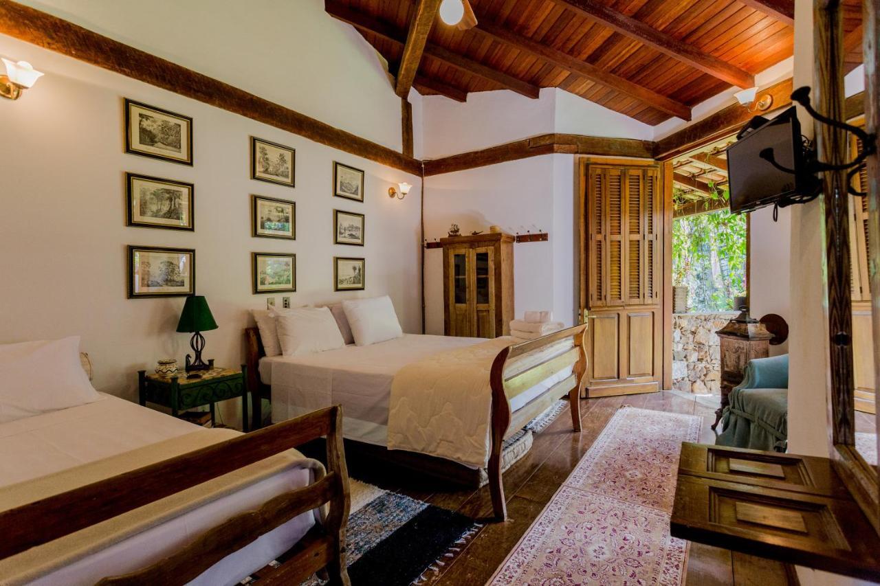 Feiticeira Guesthouse Ілябела Номер фото
