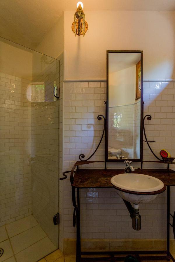 Feiticeira Guesthouse Ілябела Номер фото